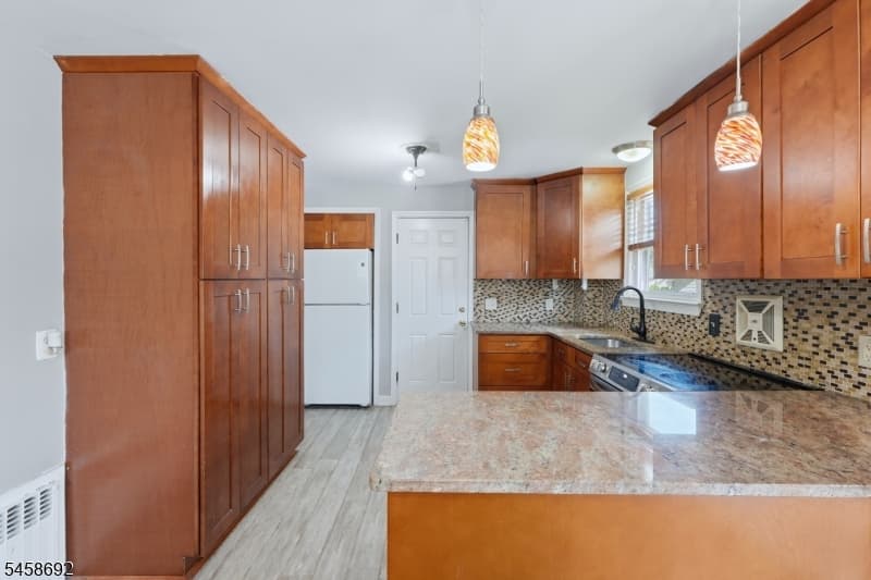 635 Robinson Ter, Union Twp. photo 13