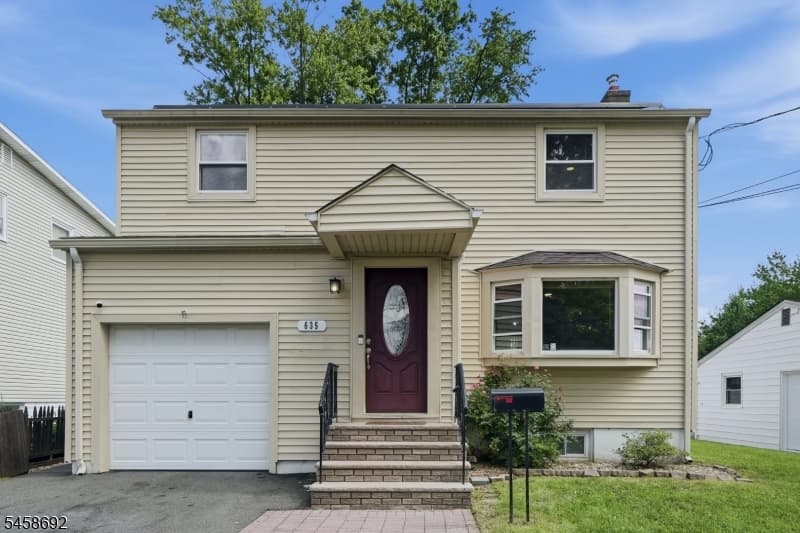 635 Robinson Ter, Union Twp. photo 3