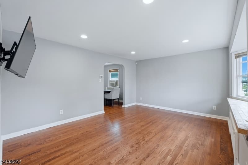 635 Robinson Ter, Union Twp. photo 8