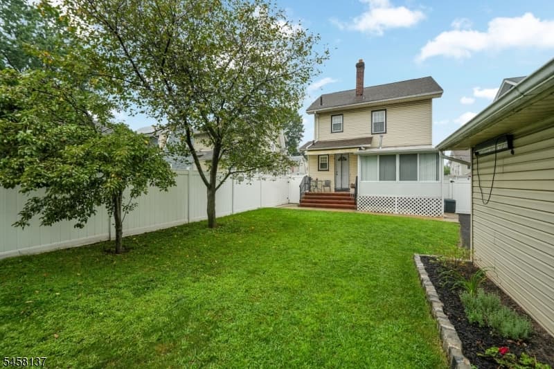 270 Crann St, Hillside Twp. photo 23
