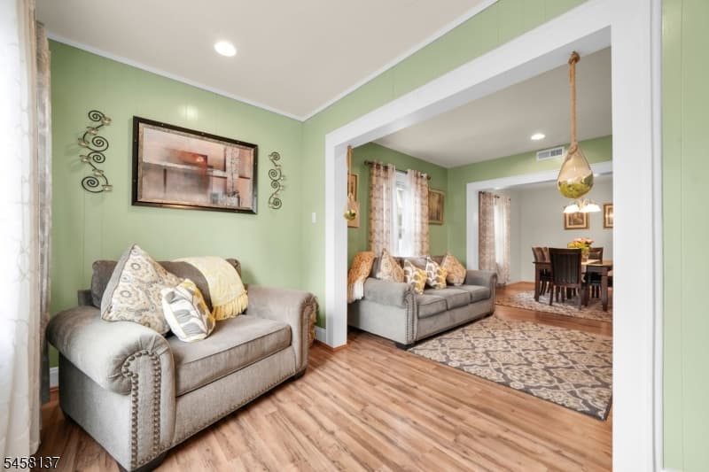 270 Crann St, Hillside Twp. photo 6