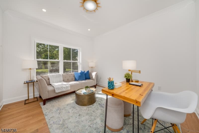 14 Holmes Oval, New Providence Boro photo 18