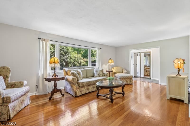 723 Willow St, Cranford Twp. photo 4