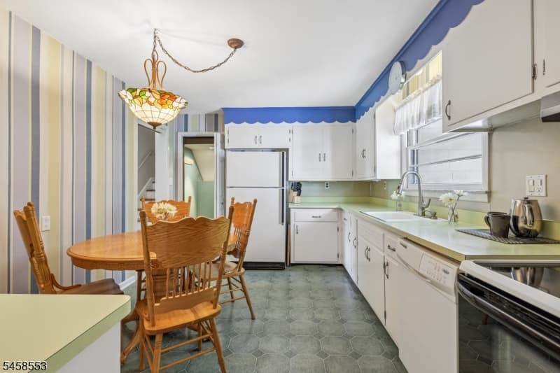 723 Willow St, Cranford Twp. photo 8