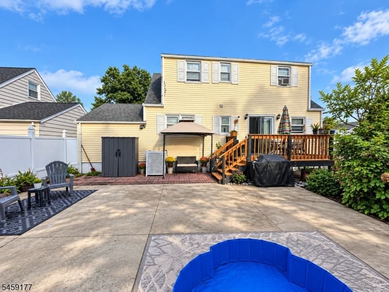 611 Green St, Elizabeth City photo 3