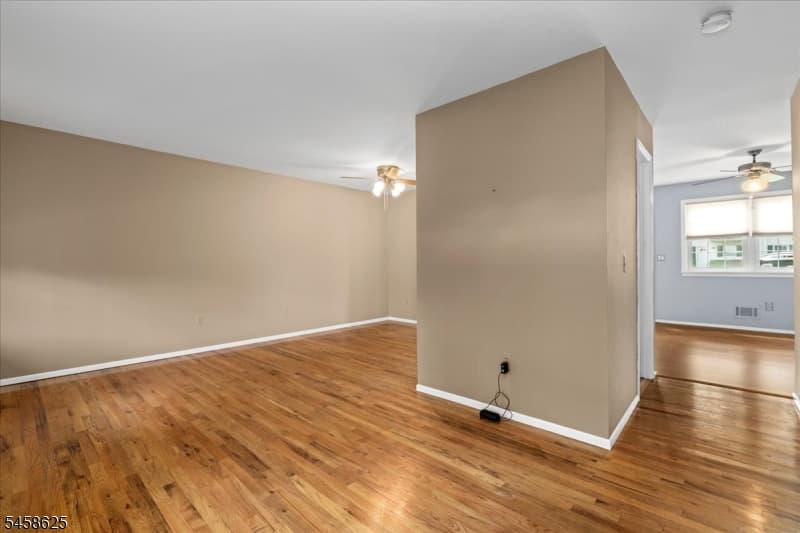 2 King James Ct, Scotch Plains Twp. photo 3