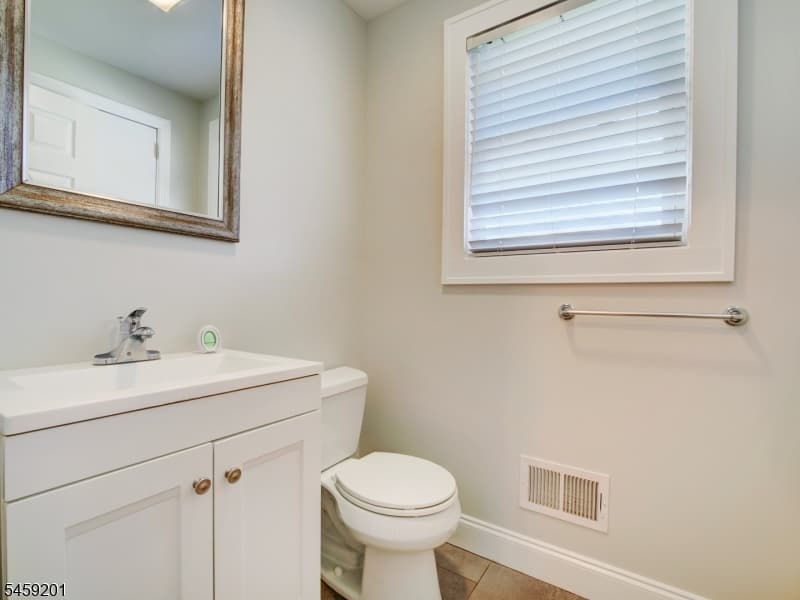 1213 Grant Ave, Plainfield City photo 10