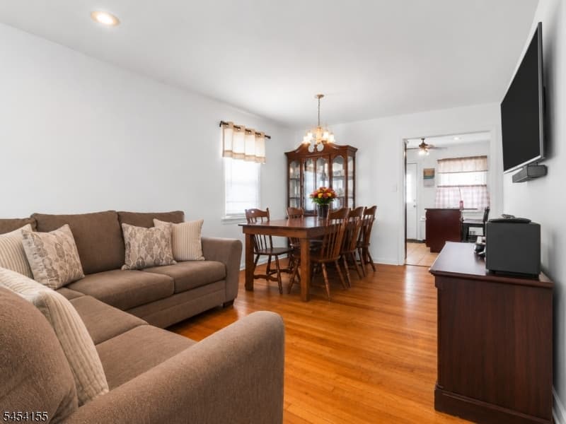 512 Laurel Ave, Roselle Park Boro photo 5
