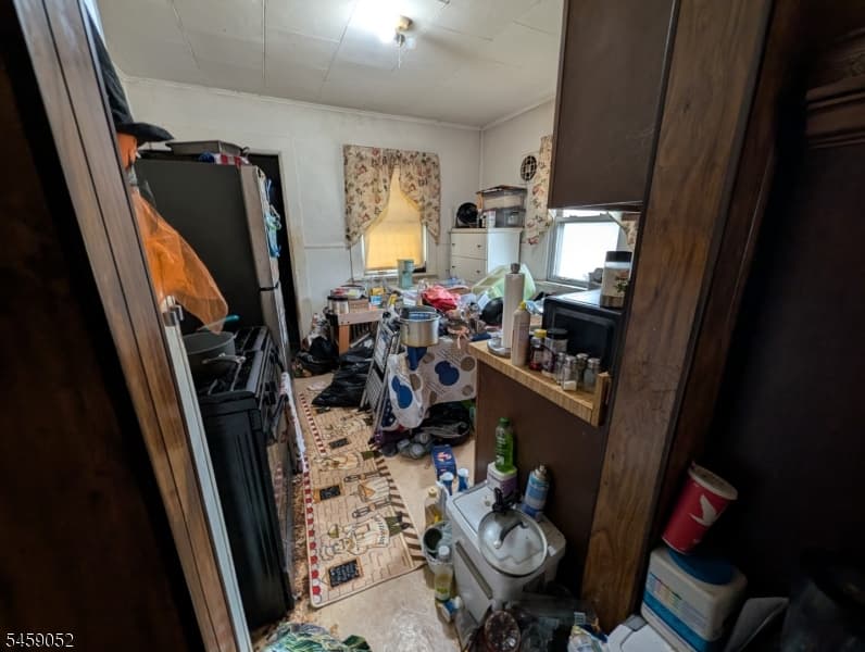 215 Madison St, Linden City photo 9