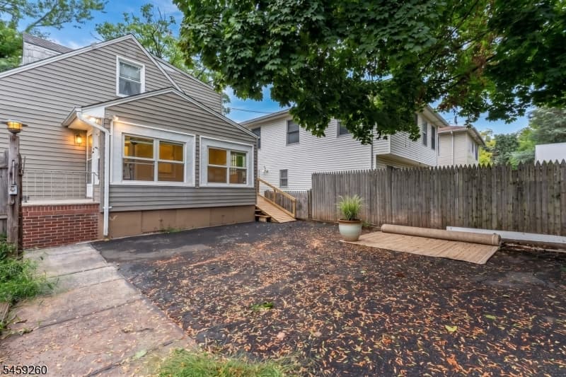 1356 Lambert St, Rahway City photo 29