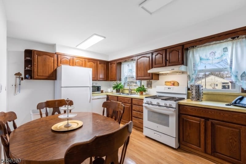 1356 Lambert St, Rahway City photo 3