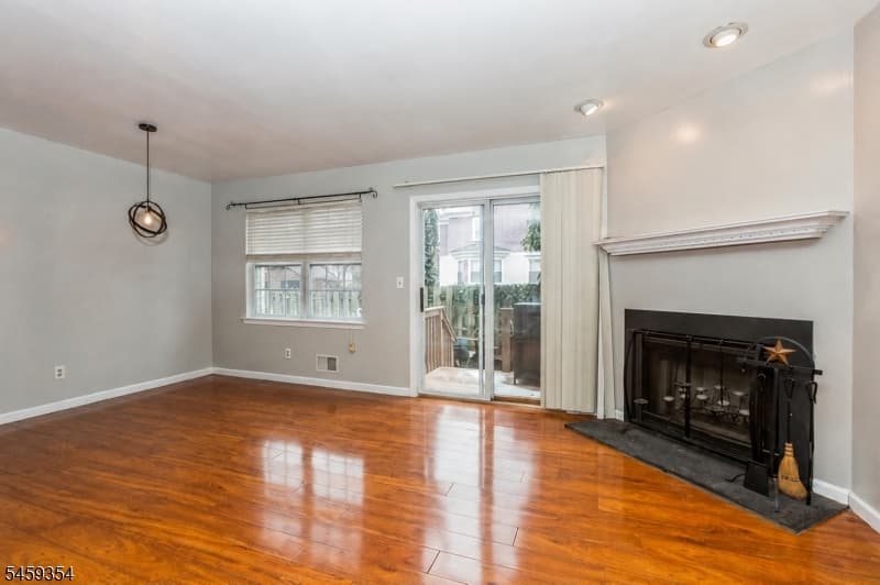 1148 W 7Th St, Plainfield City photo 8