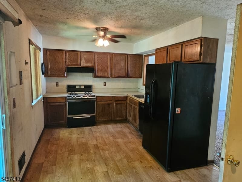 59 Woodland Dr, Roselle Boro photo 2
