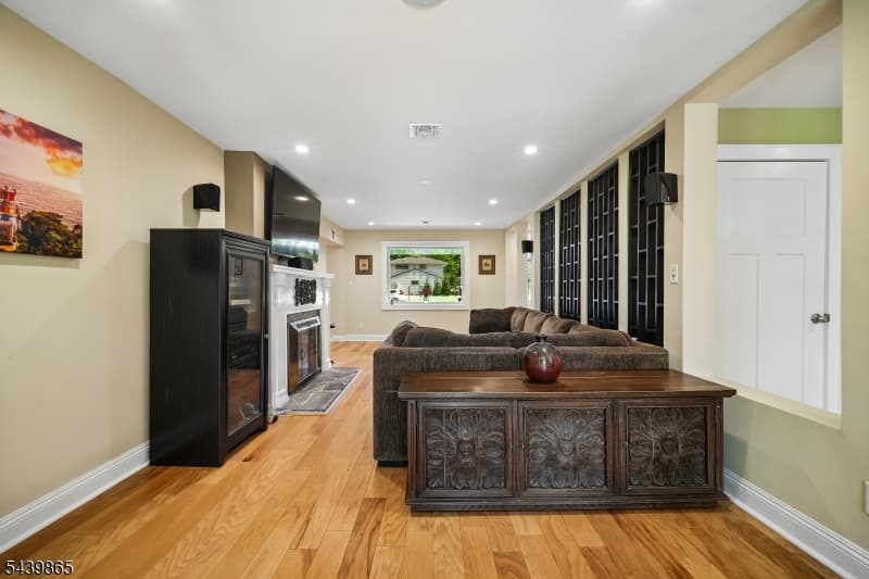266 Milltown Rd, Springfield Twp. photo 3