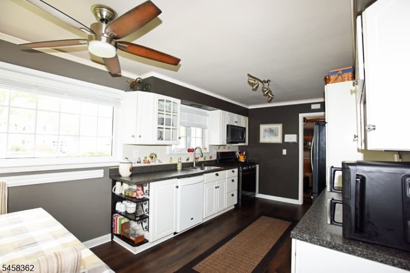 389 Meisel Ave, Springfield Twp. photo 13