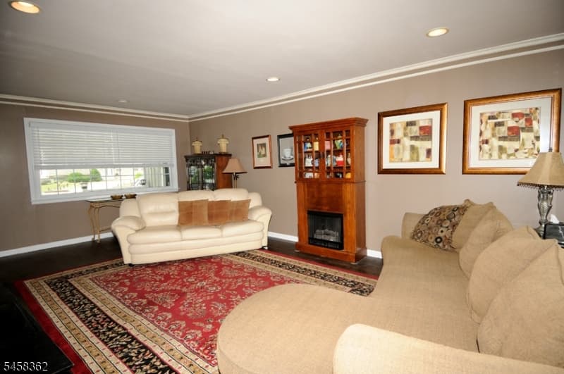 389 Meisel Ave, Springfield Twp. photo 5