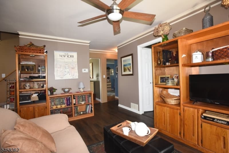 389 Meisel Ave, Springfield Twp. photo 8