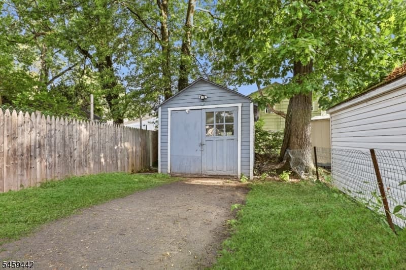 485 W 3Rd Ave, Roselle Boro photo 38