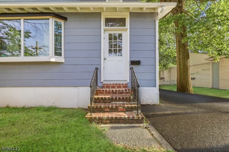 485 W 3Rd Ave, Roselle Boro photo 5