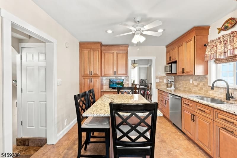 833 Livingston Rd, Elizabeth City photo 10