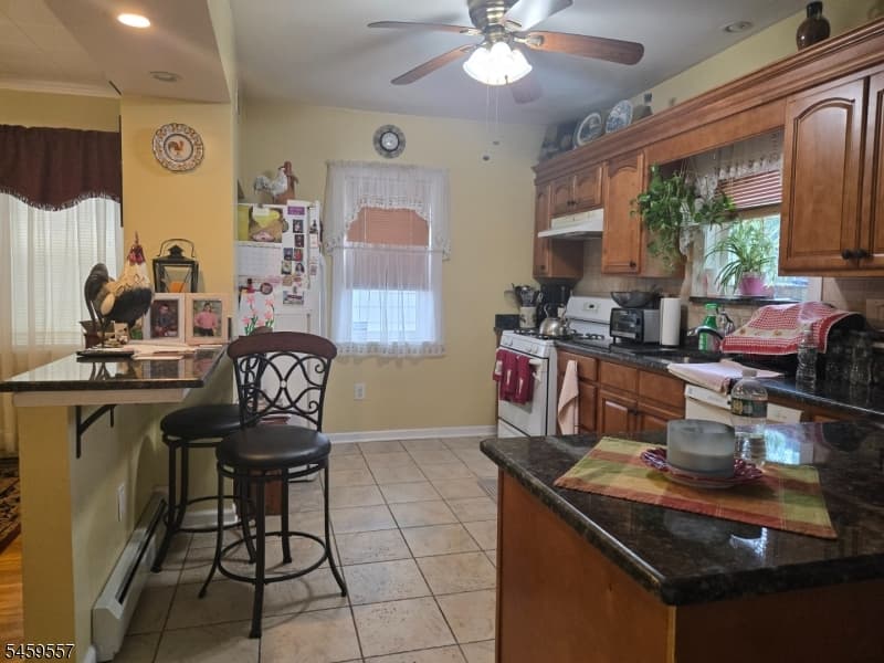 744 Van Buren Ave, Elizabeth City photo 3