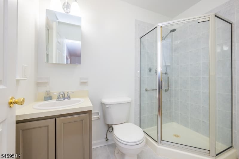 192 Indian Run Pkwy, Union Twp. photo 16