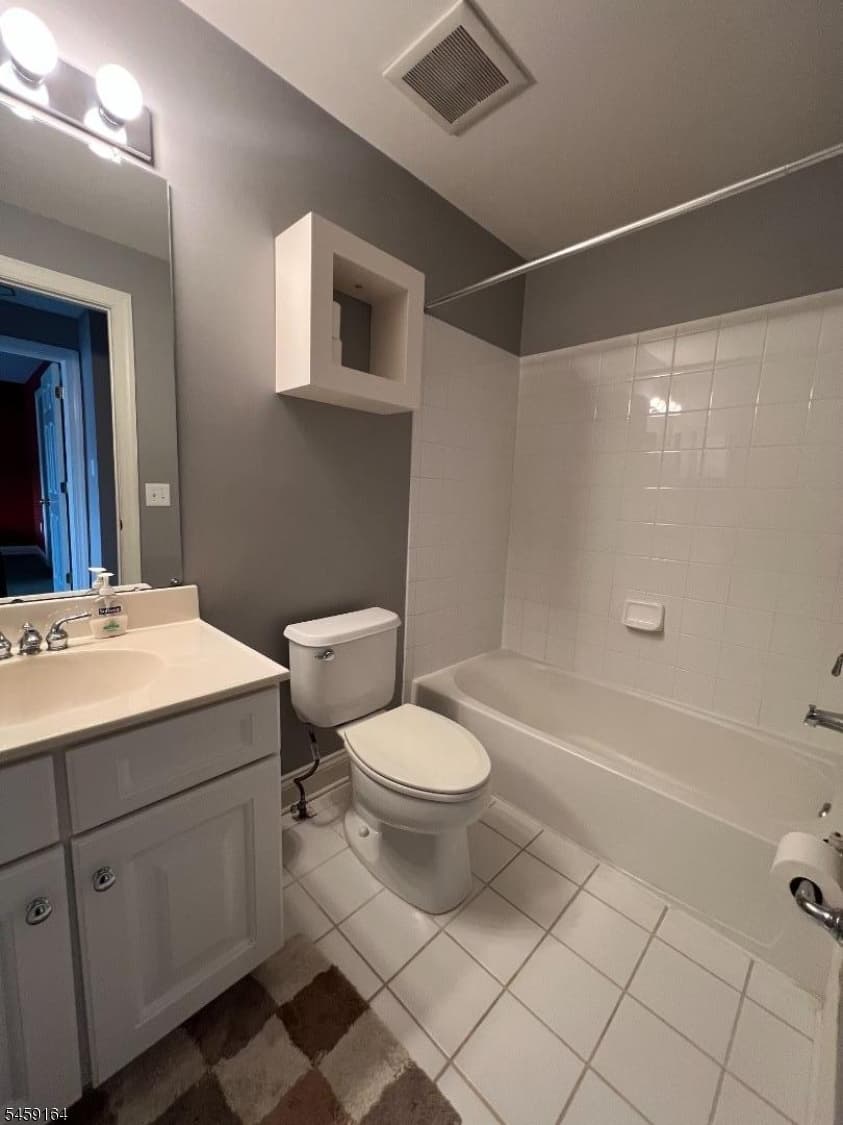704 Donato Cir, Scotch Plains Twp. photo 7