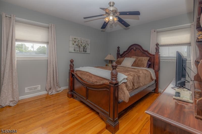 528 Conant St, Hillside Twp. photo 11