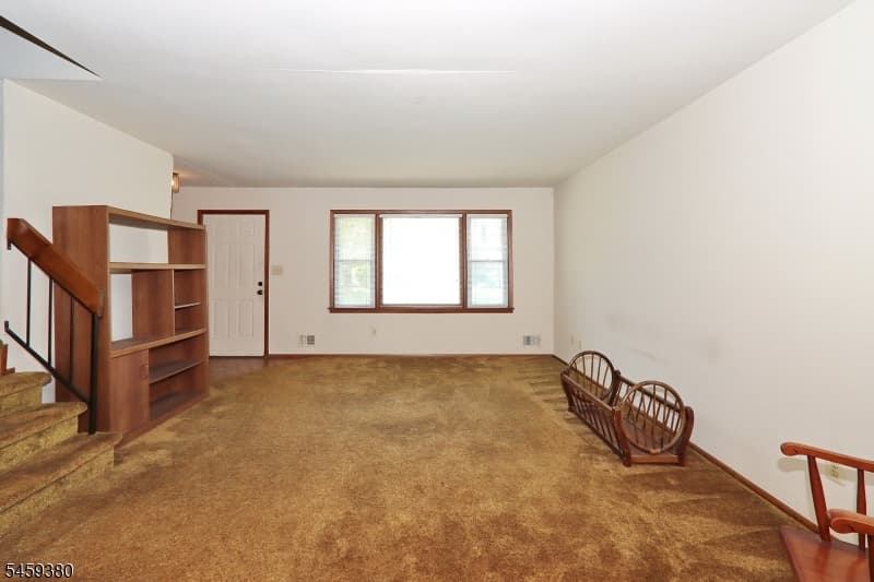 25 Tisbury Ct, Scotch Plains Twp. photo 9
