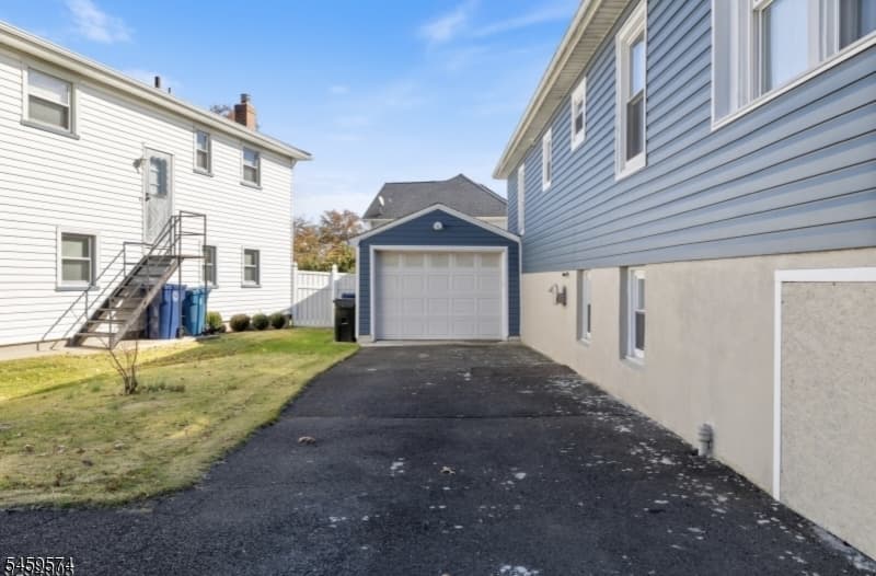 57 Harding Ave, Clark Twp. photo 3