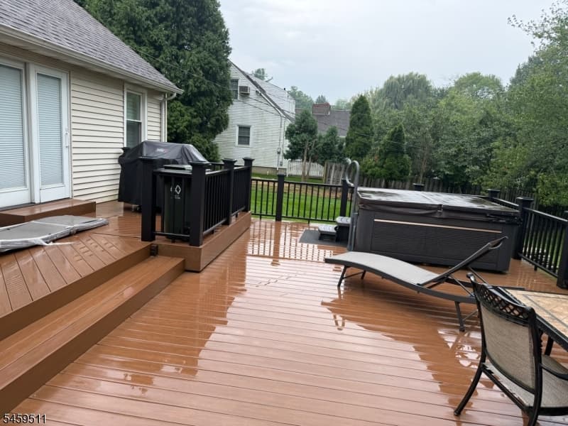 456 Bayberry Ln, Mountainside Boro photo 2