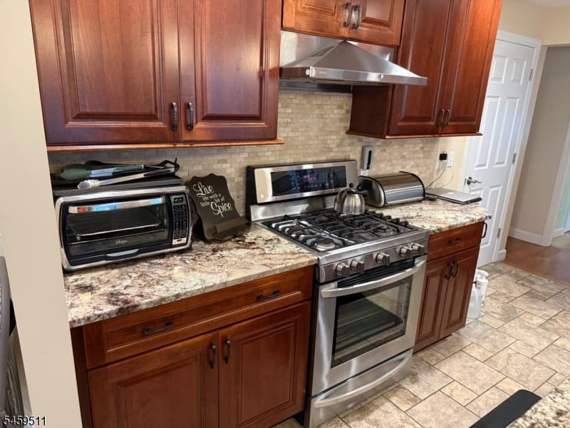 456 Bayberry Ln, Mountainside Boro photo 8