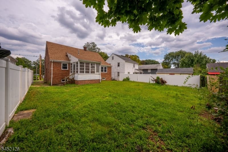 518 Thompson Ave, Roselle Boro photo 15