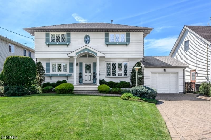 544 Pinewood Ave, Roselle Park Boro