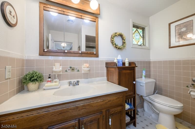 544 Pinewood Ave, Roselle Park Boro photo 23