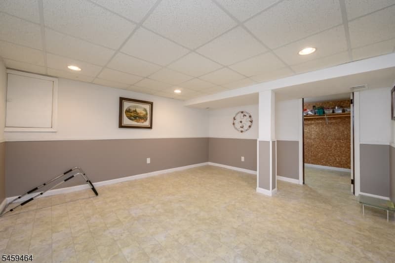 544 Pinewood Ave, Roselle Park Boro photo 32