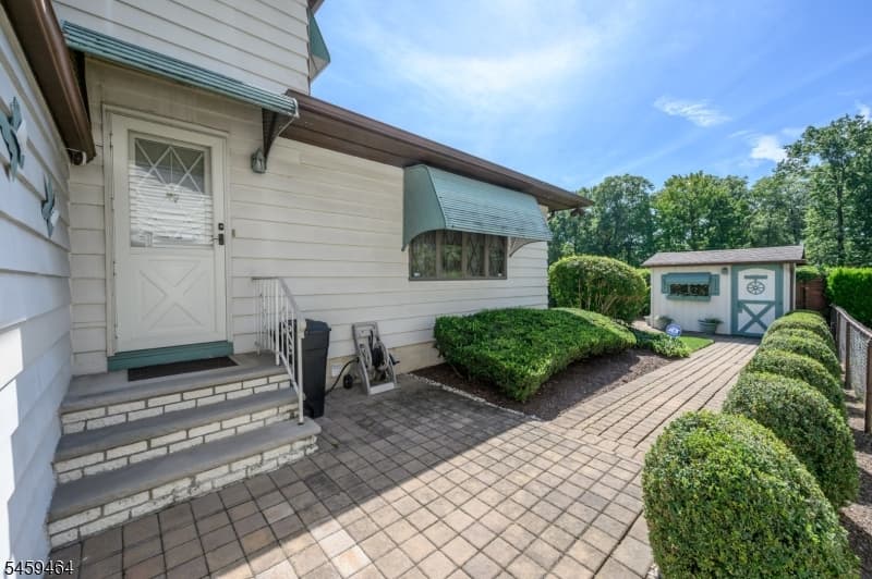 544 Pinewood Ave, Roselle Park Boro photo 39