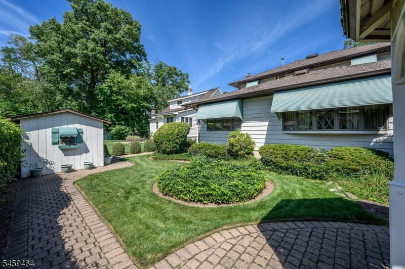 544 Pinewood Ave, Roselle Park Boro photo 43