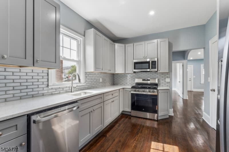 510 Harrison Pl, Linden City photo 4