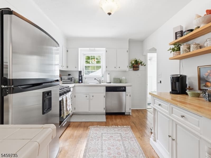 2025 Hill Top Rd, Scotch Plains Twp. photo 11