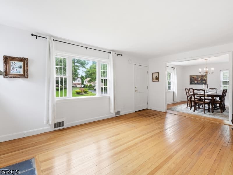 2025 Hill Top Rd, Scotch Plains Twp. photo 7