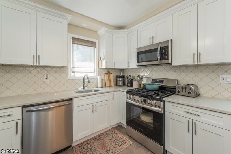 130 Centennial Ave, Cranford Twp. photo 12