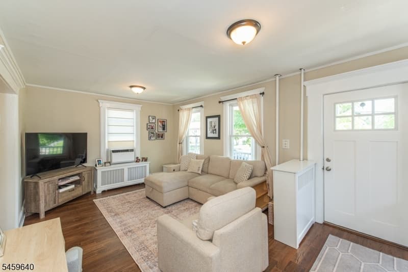 130 Centennial Ave, Cranford Twp. photo 5