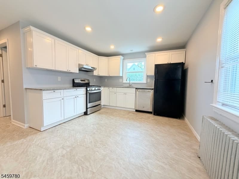 109 Sherman Ave, Roselle Park Boro photo 4