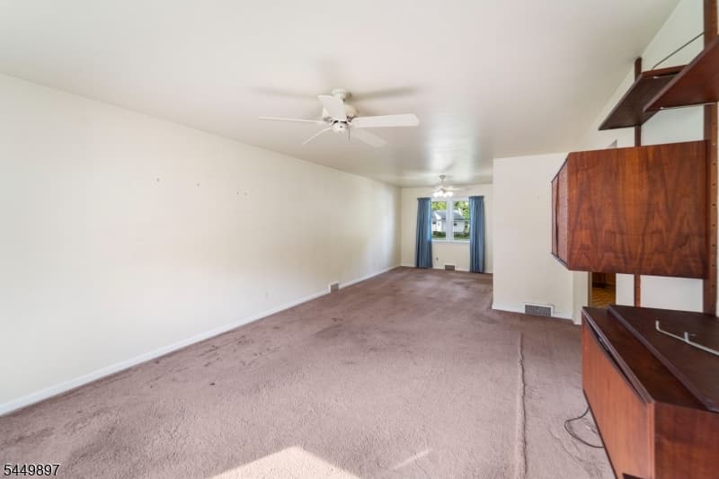 530 Lexington Ave, Cranford Twp. photo 13