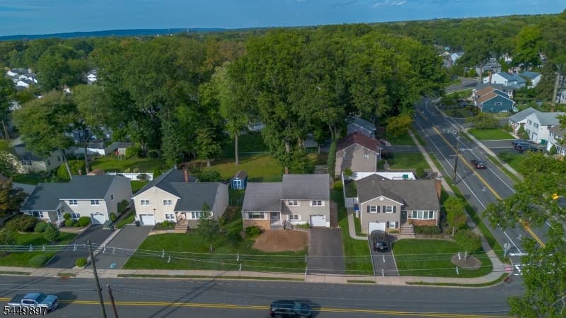 530 Lexington Ave, Cranford Twp. photo 5