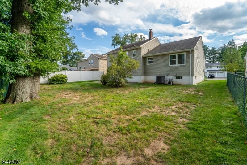 530 Lexington Ave, Cranford Twp. photo 6
