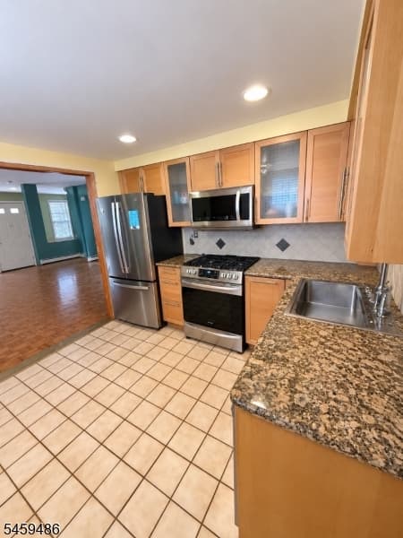 649 W Grand Ave, Rahway City photo 8