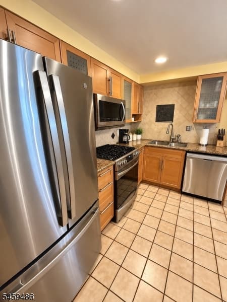 649 W Grand Ave, Rahway City photo 9