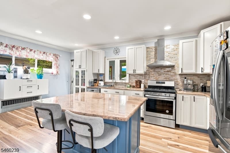 345 E Clay Ave, Roselle Park Boro photo 3